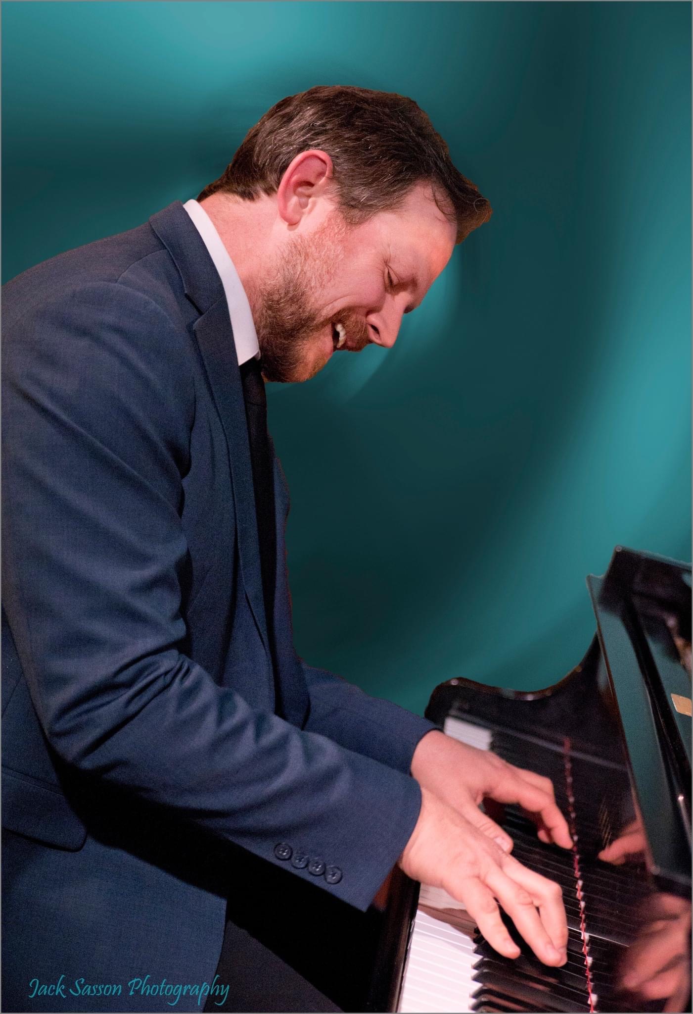 Peter John Stoltzman performing