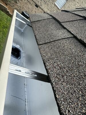 {{ custom_values.service_3 }} in {{custom_values.area_3})