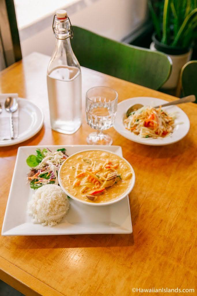 Maui Thai Bistro