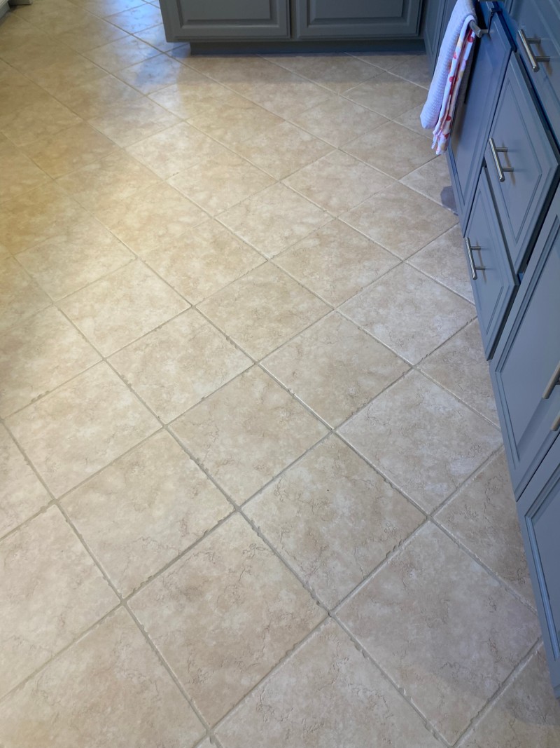 Kitchen diagonal tile and grout after professional cleaning in South Bay CA