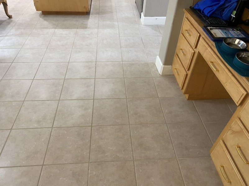 Kitchen tile and grout after professional cleaning in San Jose