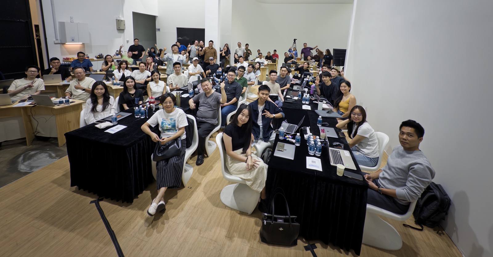 Jia Wei running his Second Brain live at Breakthrough Live