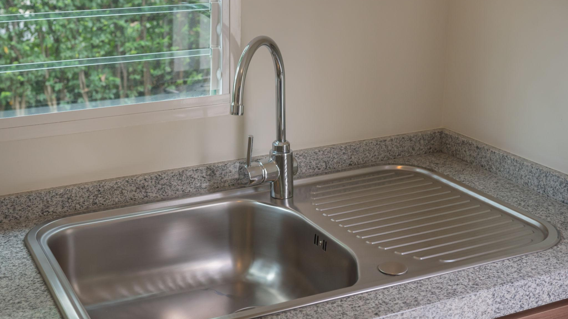 Faucet Repair & Replacement