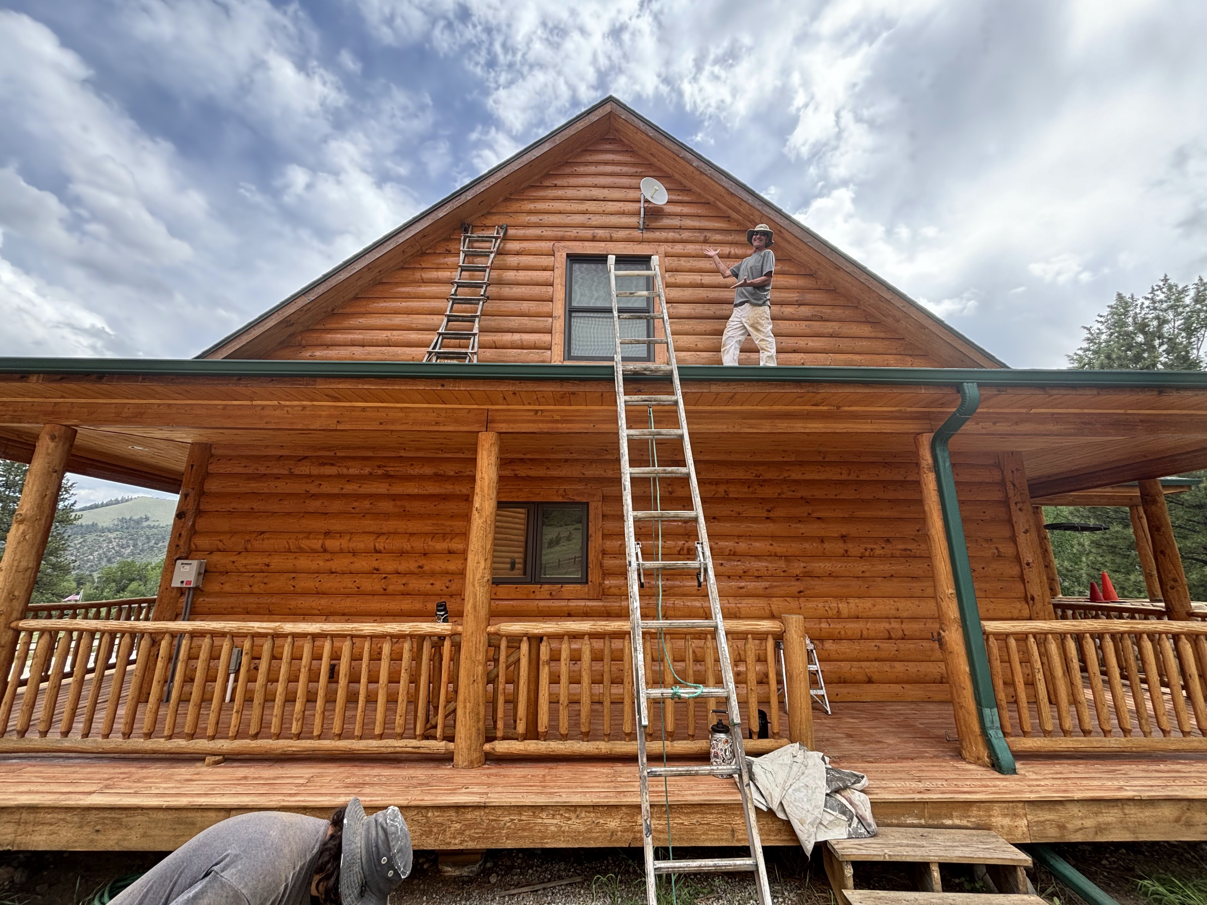 What Is Media Blasting for a Log Home? — featured image