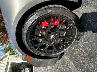 Porsche Wheel Red Brake Caliper