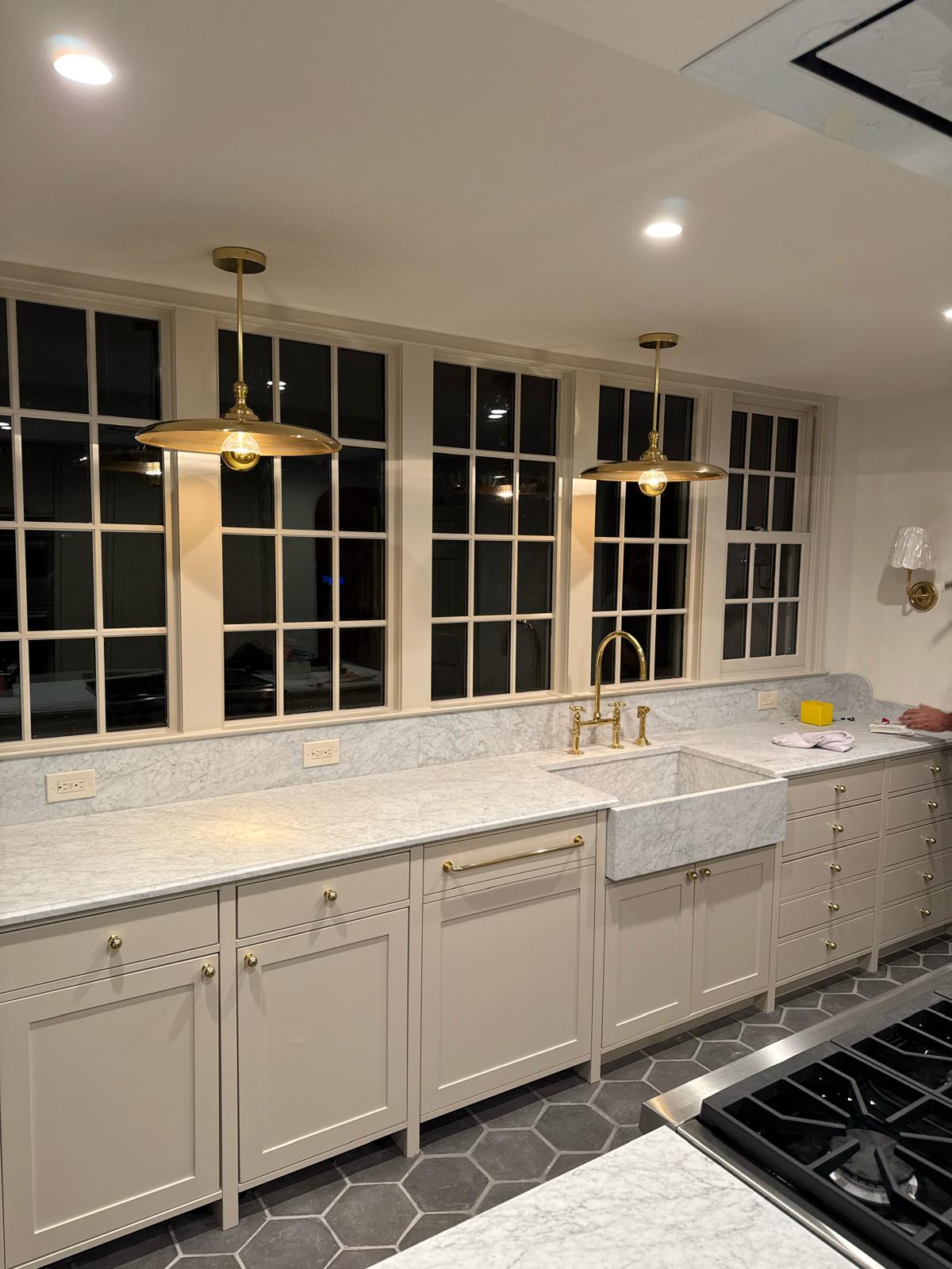 white_custom_kitchen_2.jpeg
