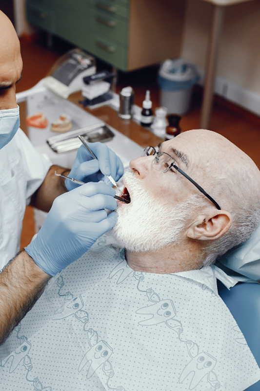 Get Affordable Dental Implants  Without Compromising on Quality