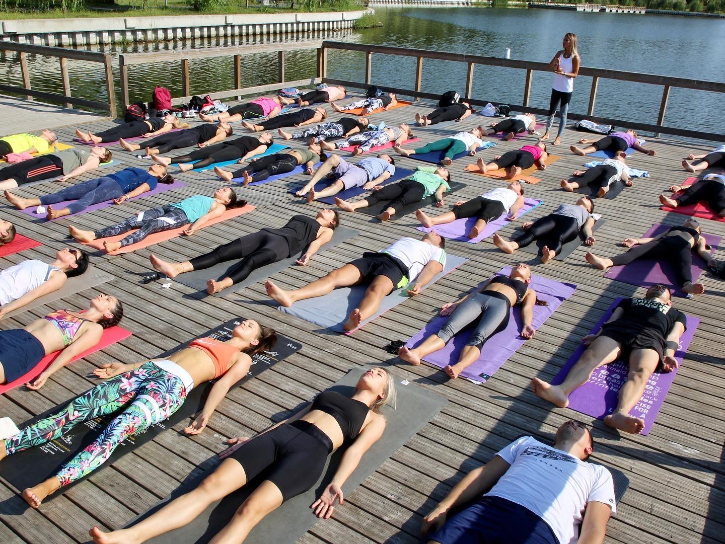 Jani guiding a live breathwork group