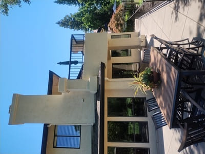 {{ custom_values.service_3 }} in {{custom_values.area_3})