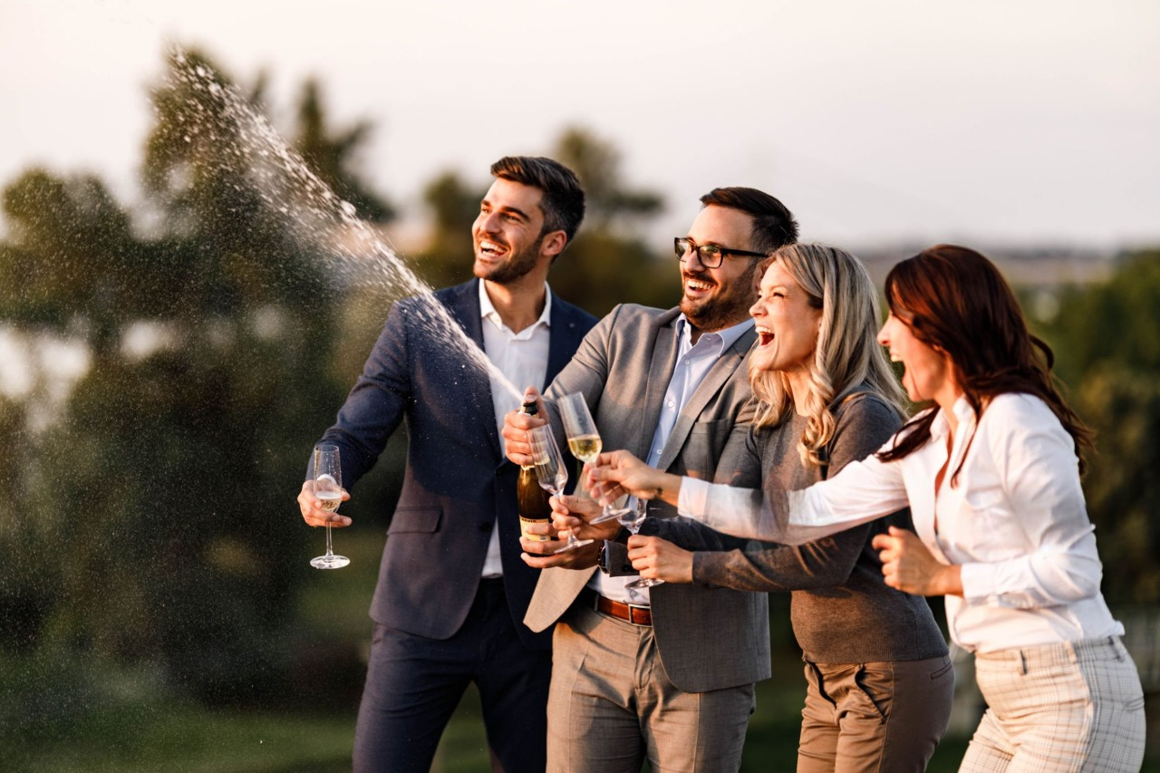 Corporate Events with Guests are Better with a Luxury Bathroom Rental from Luxury Rental ICT