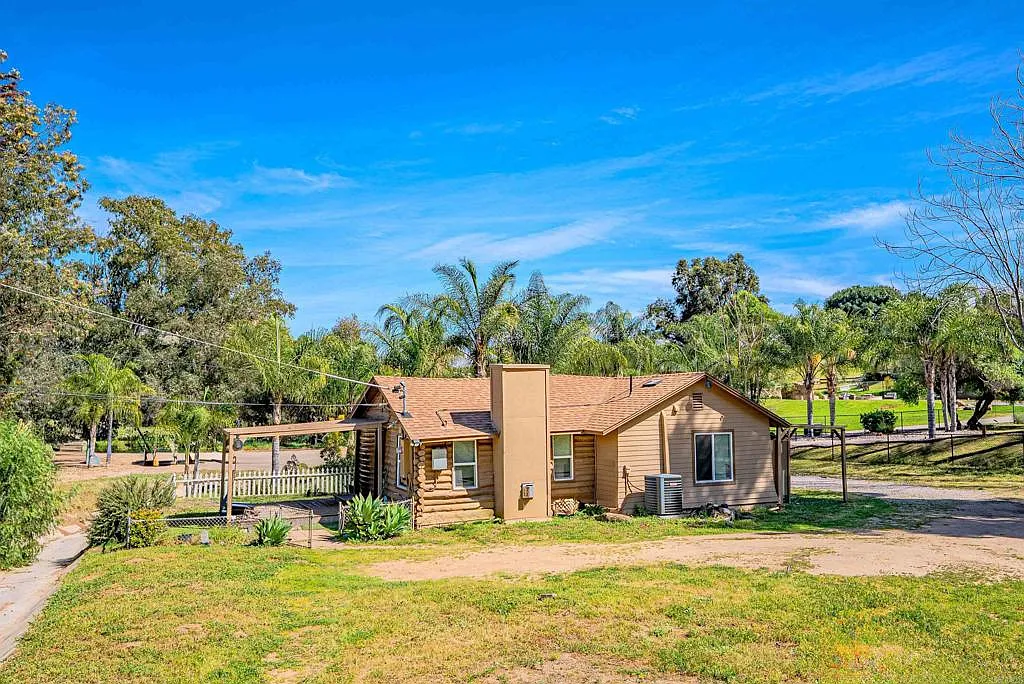 Property photo of 11977 Demi Lee Lane in Lakeside, CA 92040