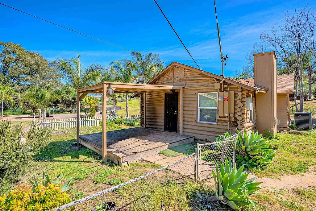 Property photo of 11977 Demi Lee Lane in Lakeside, CA 92040