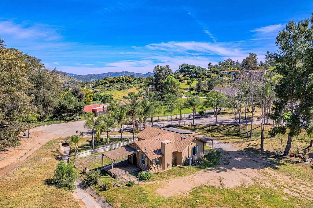 Property photo of 11977 Demi Lee Lane in Lakeside, CA 92040