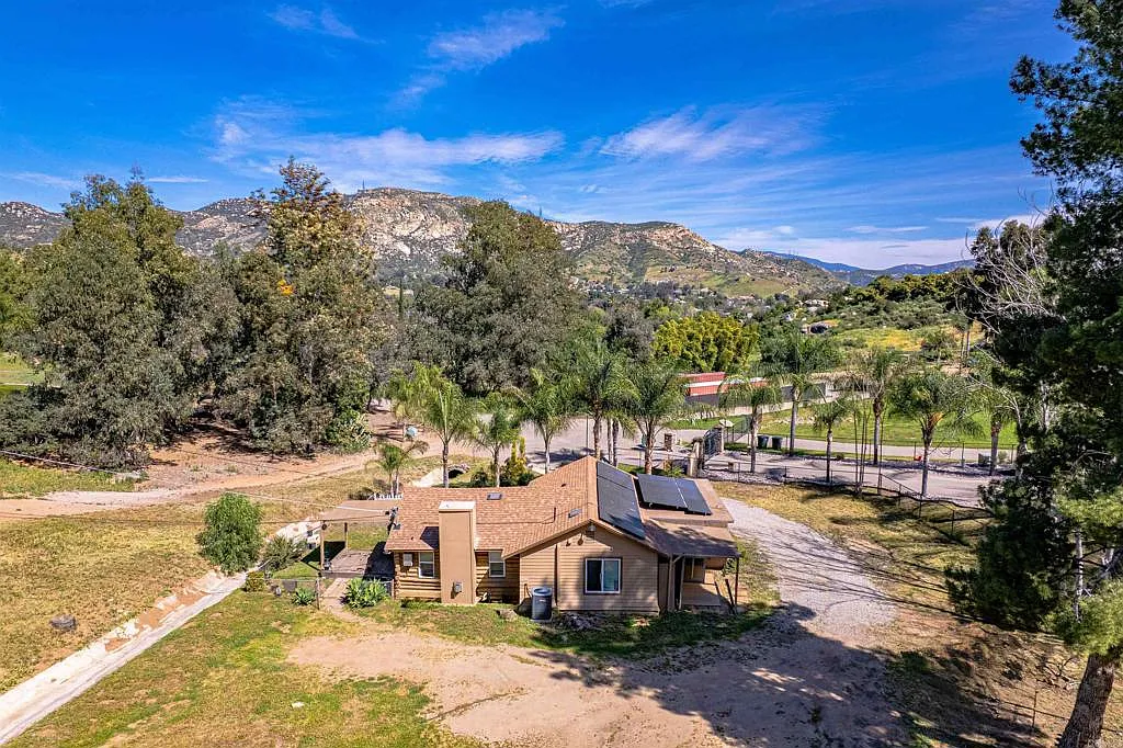 Property photo of 11977 Demi Lee Lane in Lakeside, CA 92040