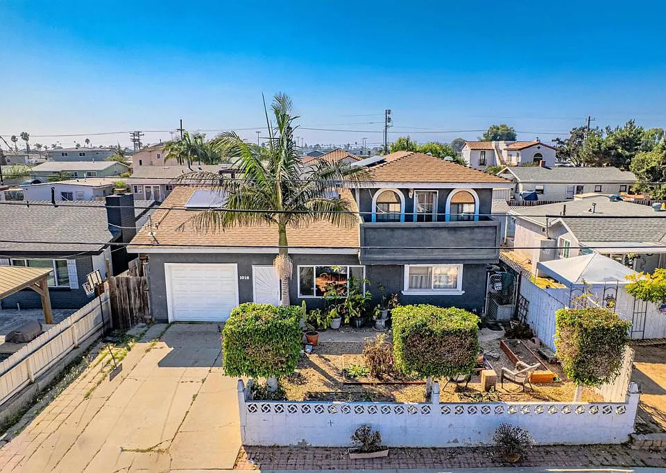 1016 Delaware St, Imperial Beach, CA 91932, sold by Deborah Vance