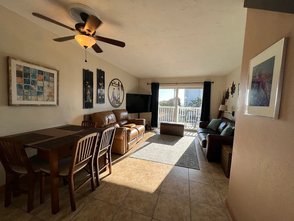 Sea Village Condominiums, Unit 17, 1111 Seacoast Dr, Imperial Beach, CA 91932, sold by Deborah Vance