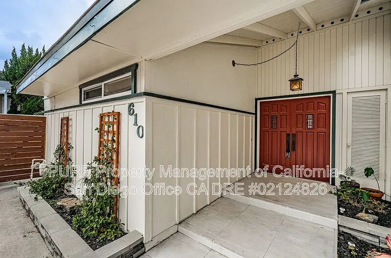 610 Melrose Ave, Chula Vista, CA 91910, sold by Deborah Vance