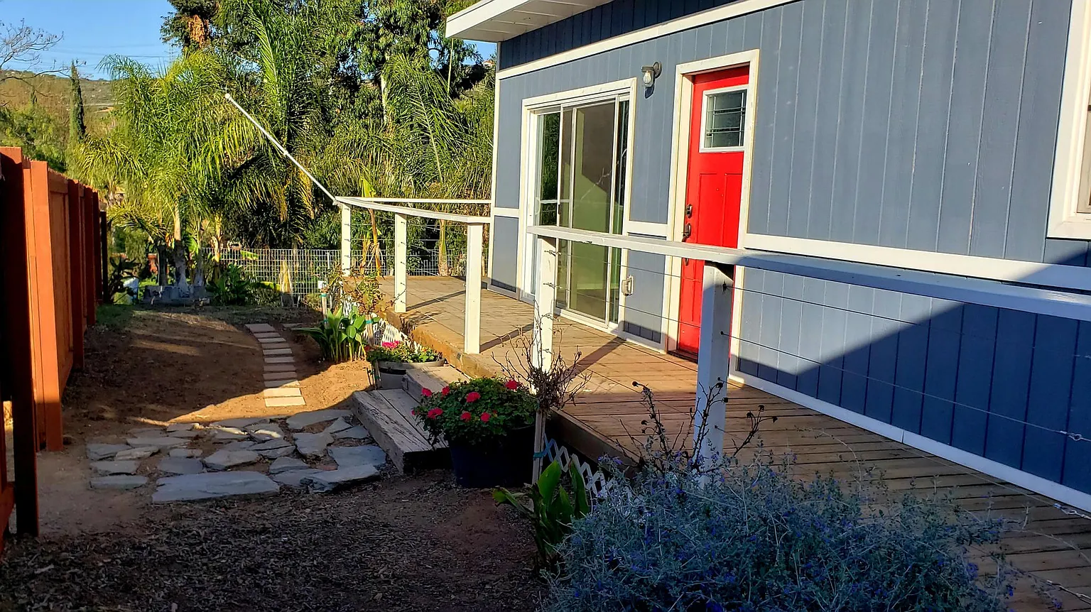 12487 Campo Rd, Spring Valley, CA 91978, sold by Deborah Vance