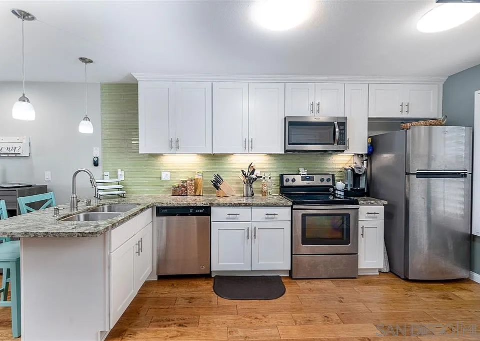 1111 Seacoast Dr Unit 57, Imperial Beach, CA 91932, sold by Deborah Vance