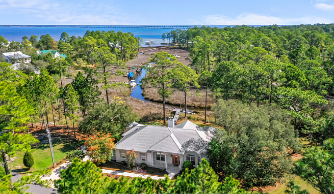 252 Pisces Drive waterfront property with bay views