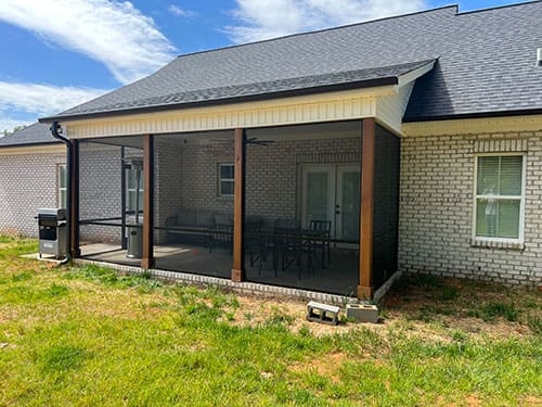 {{ custom_values.service_1 }} in {{custom_values.biz_area_1})