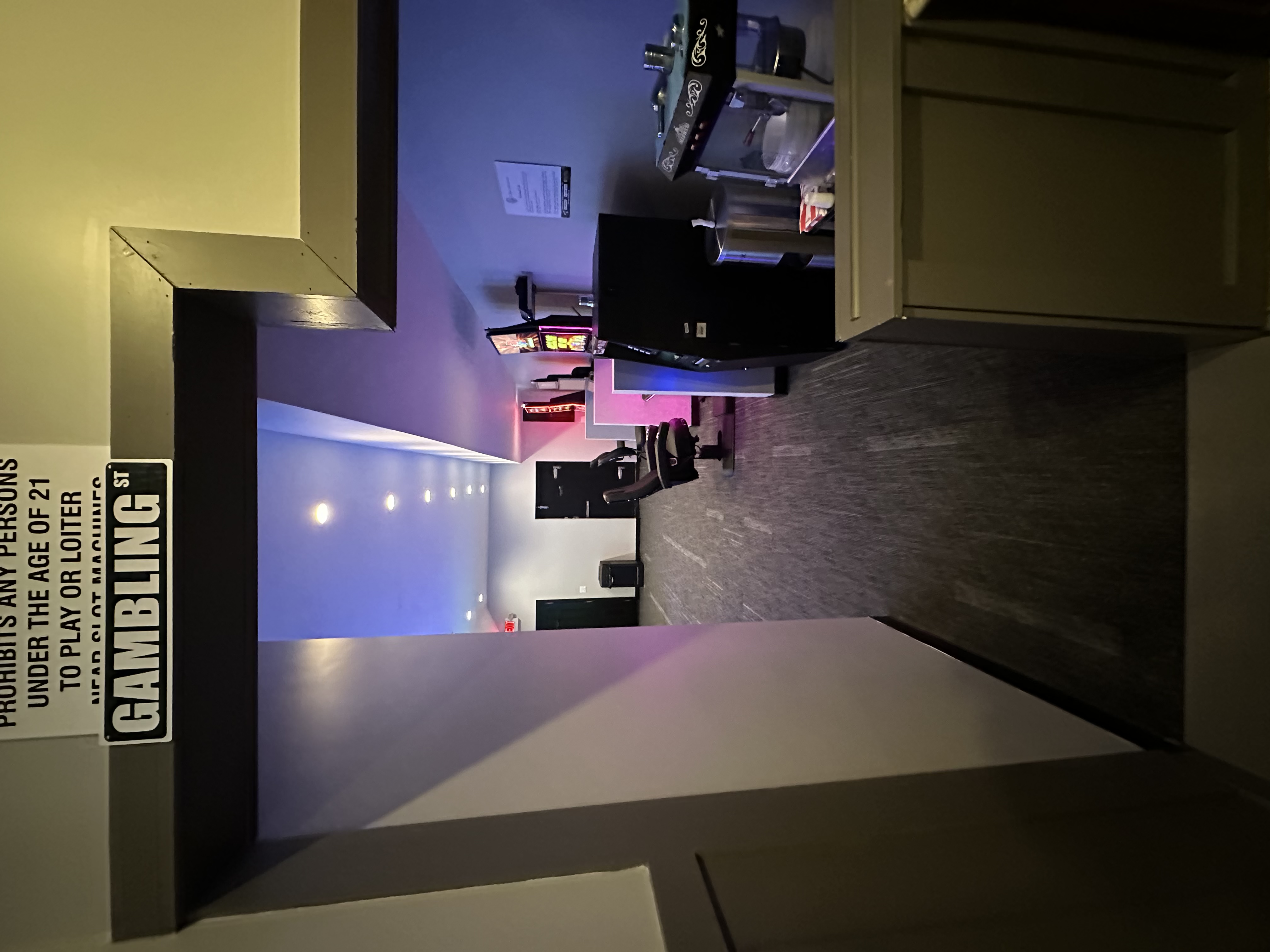 Inside Pac Pro (photo 276)