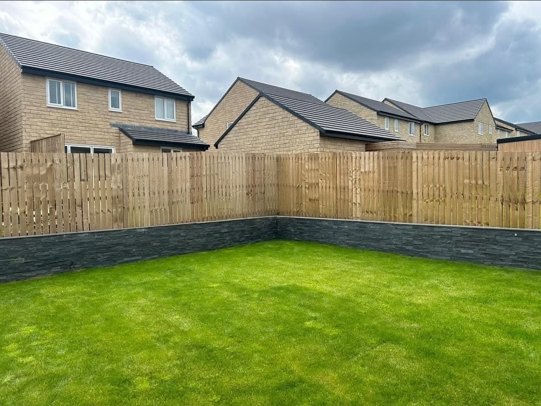 Completed featheredge fencing project across Exeter and South Devon