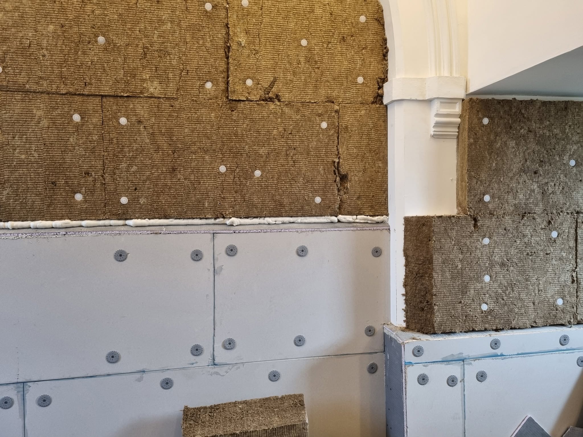 Storm-tested closeboard boundary build in Dawlish