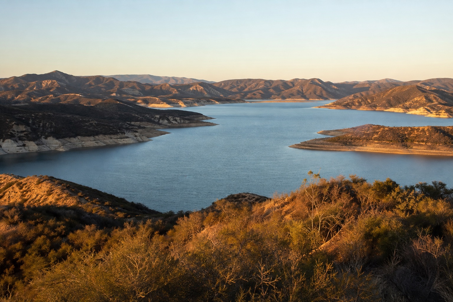Explore the Castaic community guide