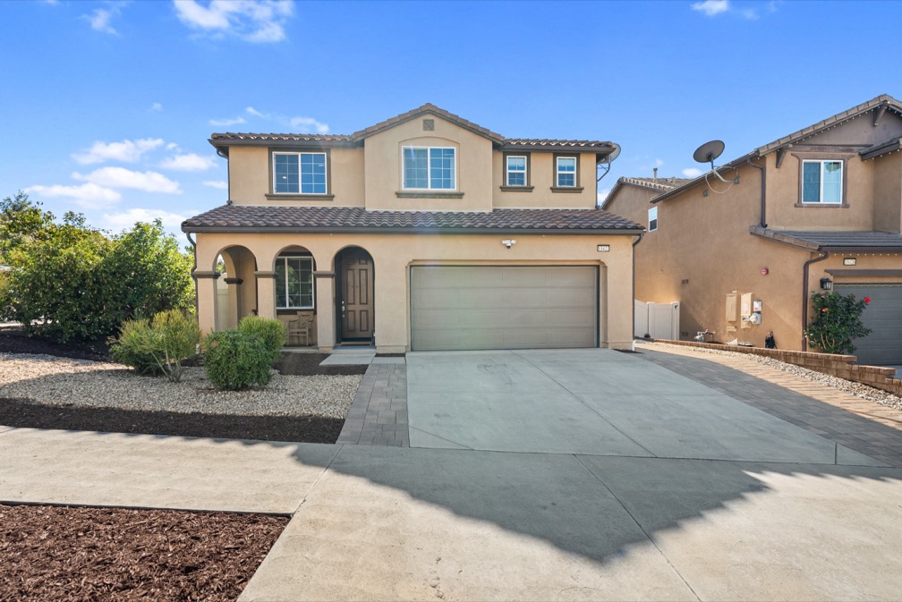 Exterior of 13422 Red Hawk Drive in Sylmar