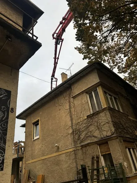 Farkas-Konstrukt Kft. — Győr — Házbővítés projekt referencia.