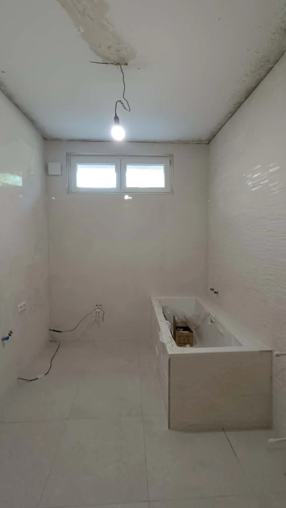 Farkas-Konstrukt Kft. — Győr — Fürdőszoba felújítás projekt referencia, 15.