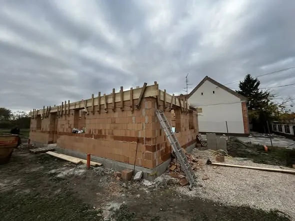 Farkas-Konstrukt Kft. — Bőny — Generálkivitelezés projekt referencia, 27.