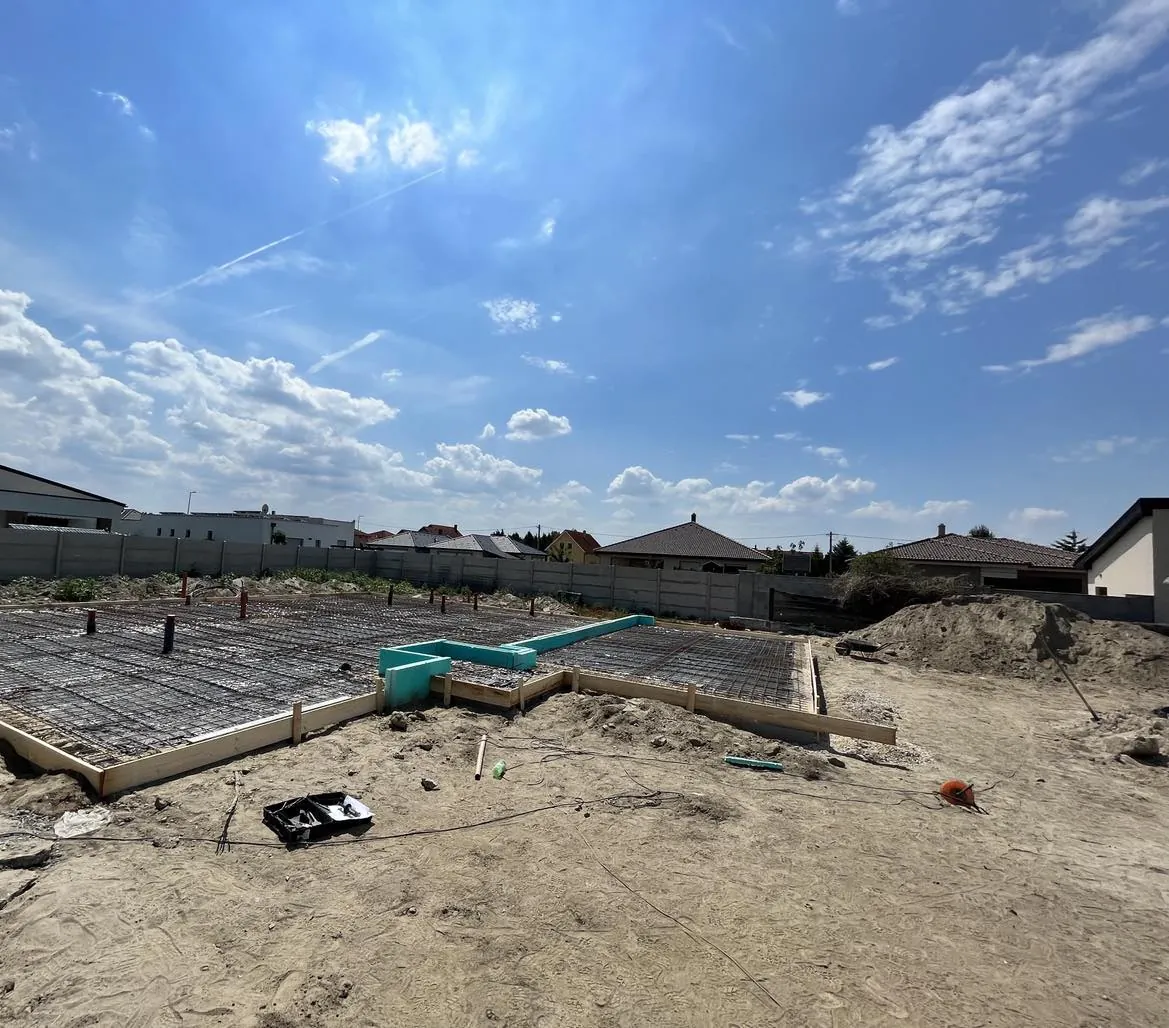 Farkas-Konstrukt Kft. — Győrújfalu — Generálkivitelezés projekt referencia, 11.