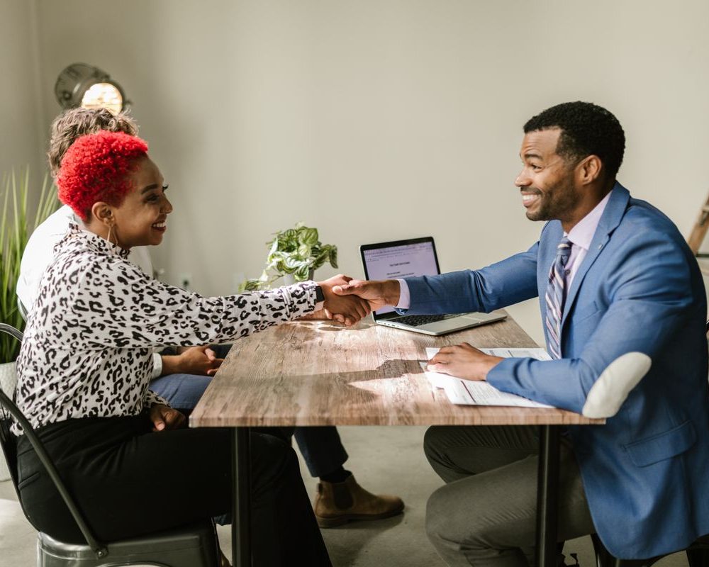 Business owner meeting with a business credit adviser