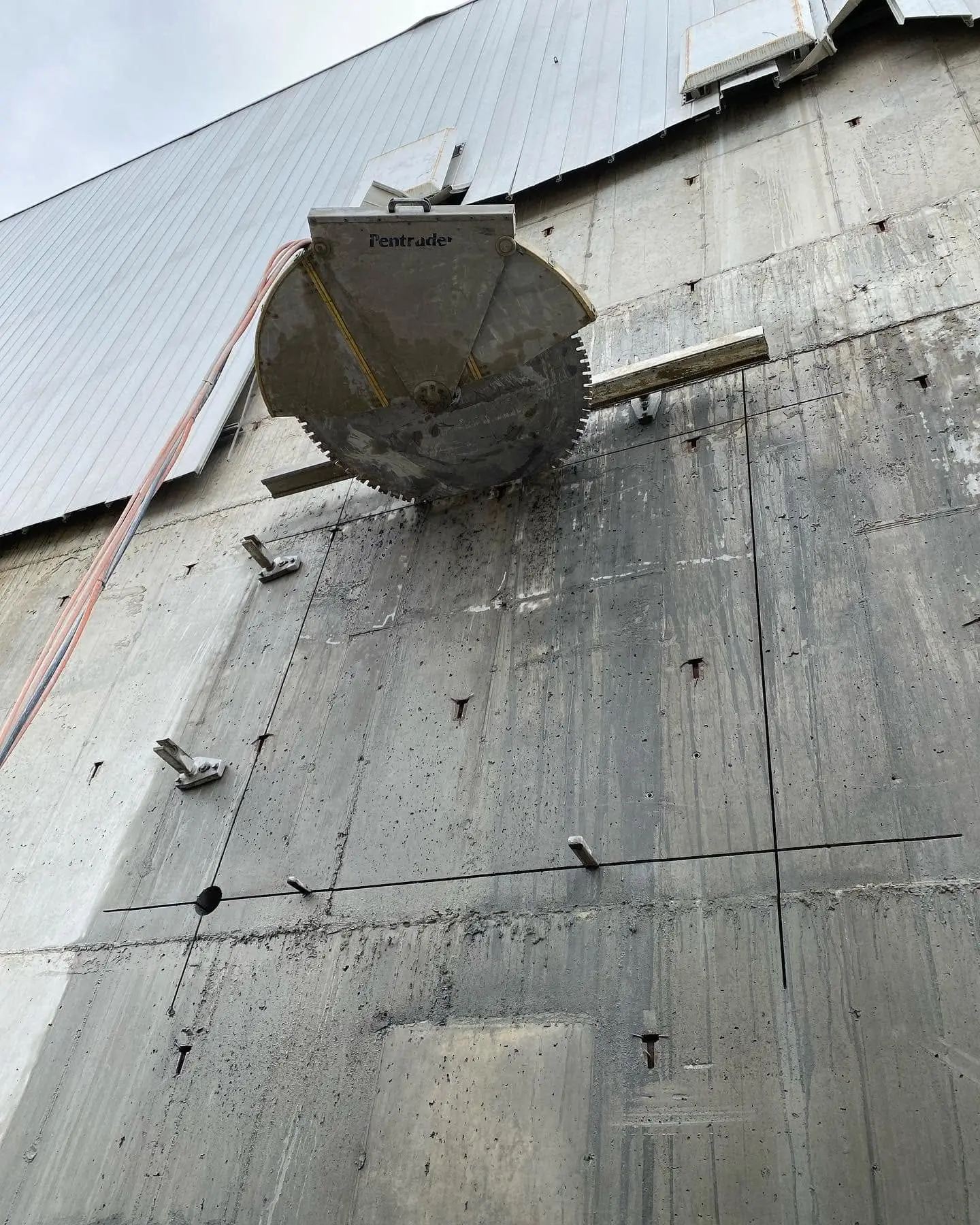 Wall Sawing
