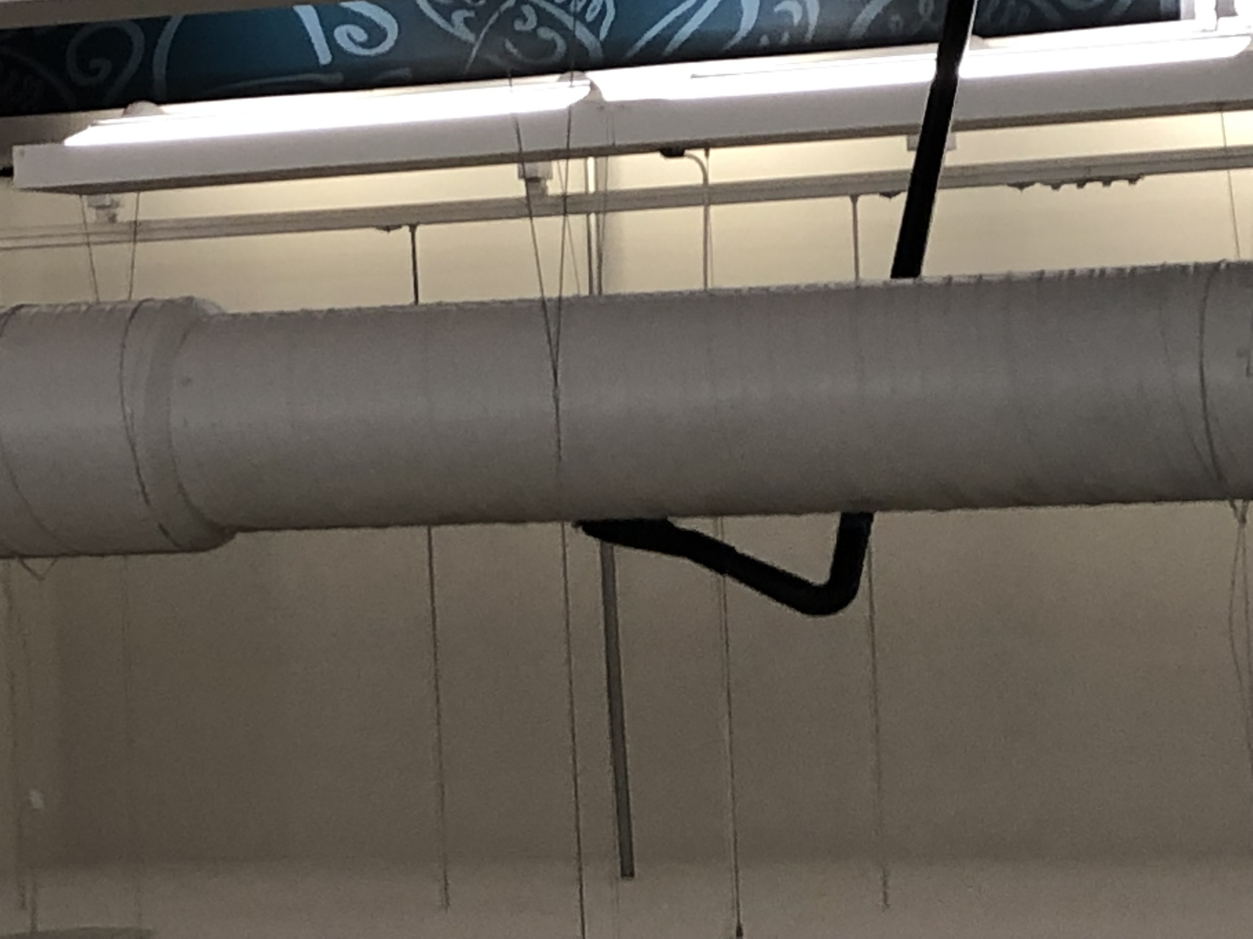 Gas station lights cleaning