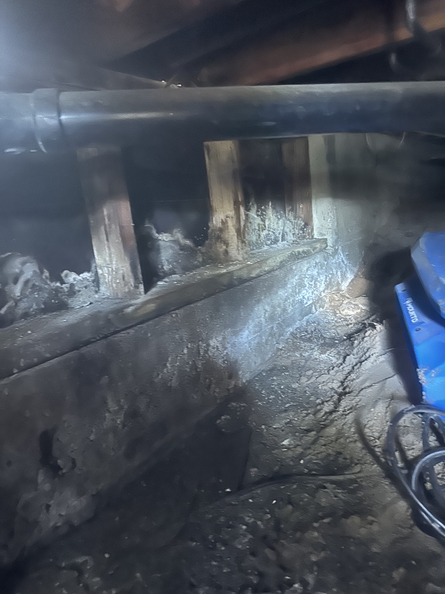 Smoke and soot damage cleanup job