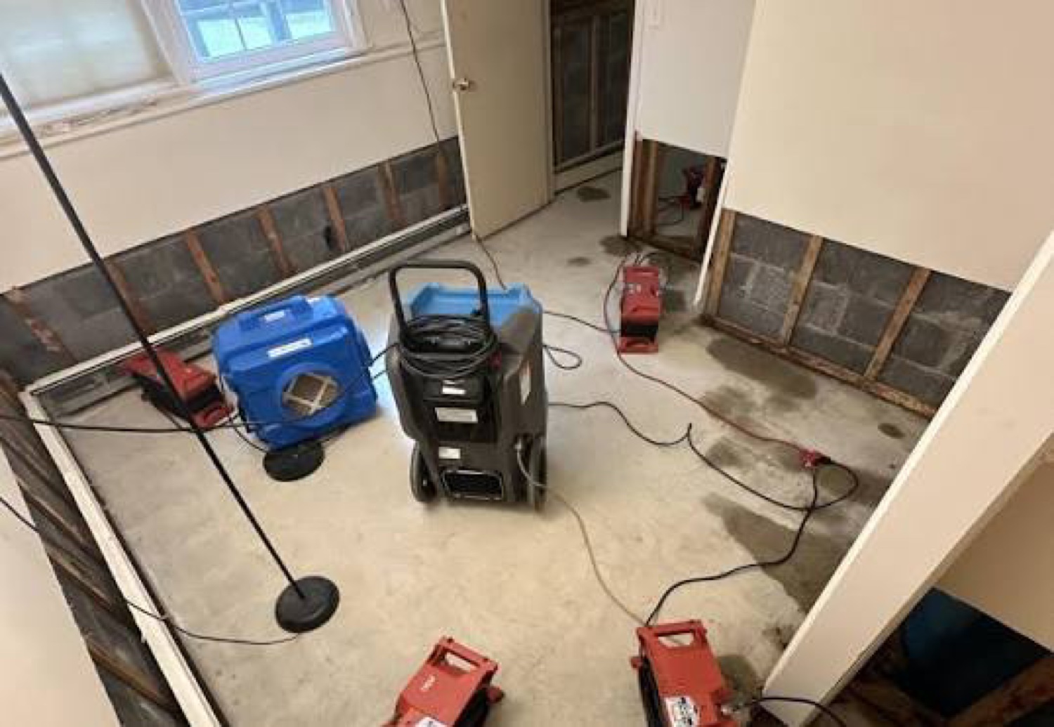 Water damage drying job with air movers
