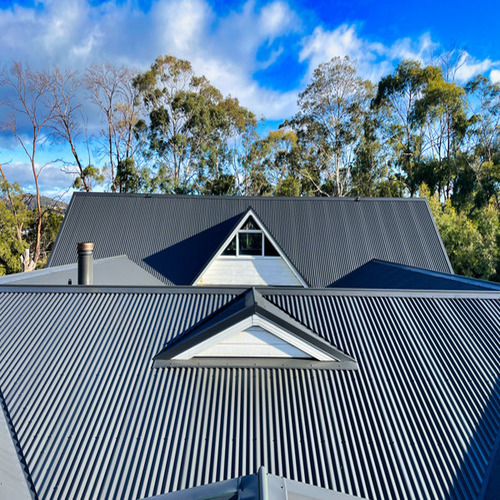 Burleigh Heads Roof Painting