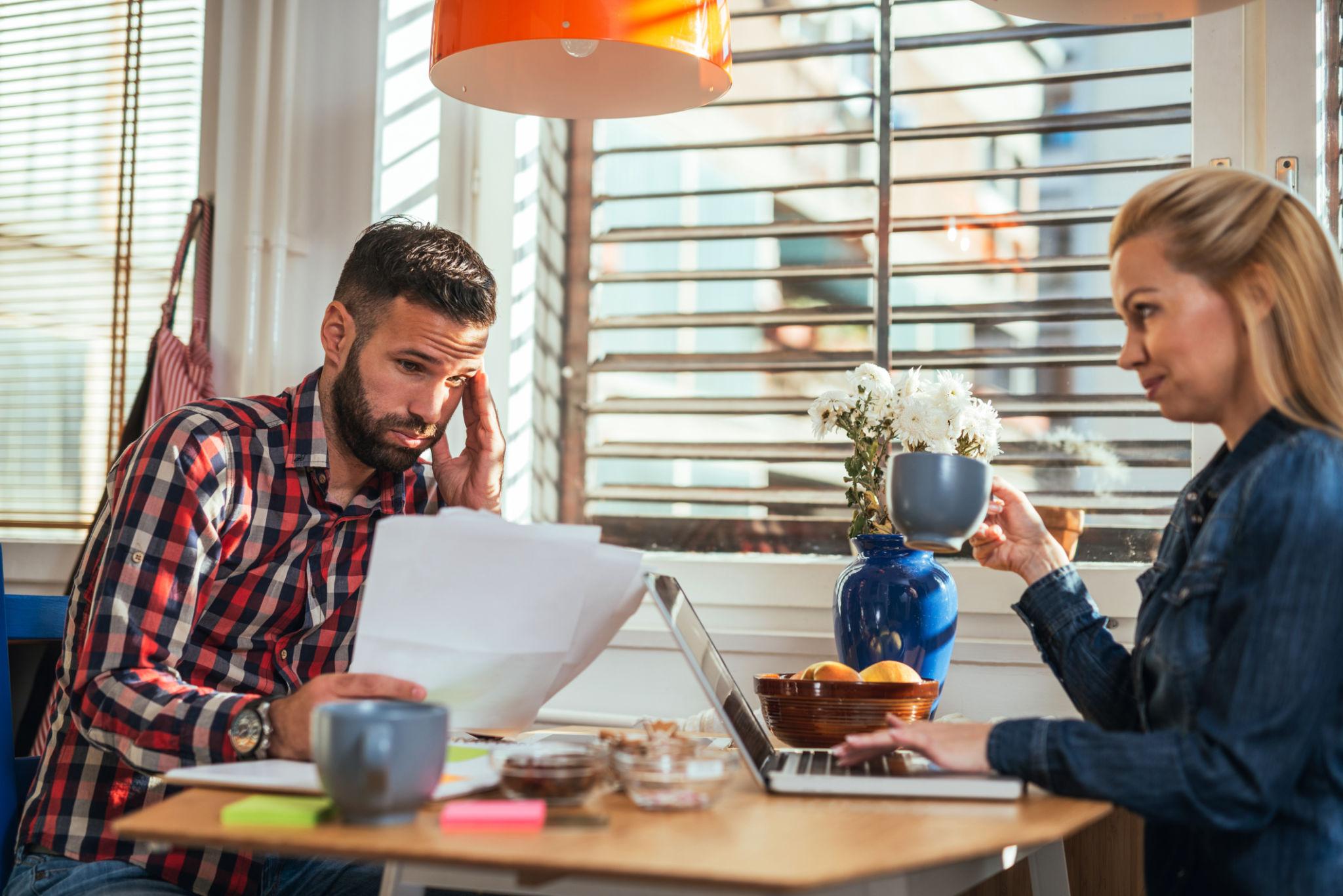 Cleveland seller reviewing strategy with home