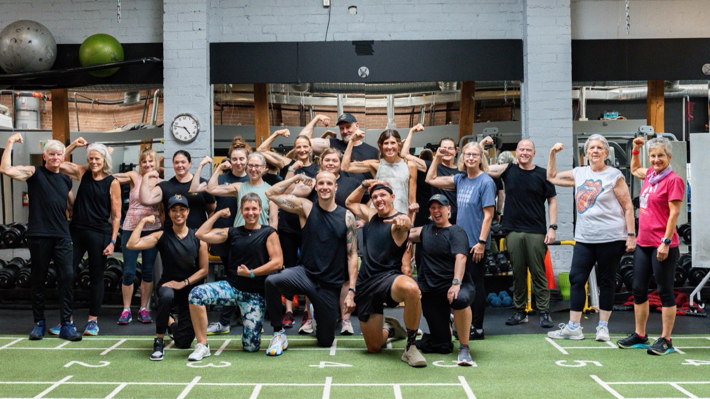 Mavy Wellness members training together