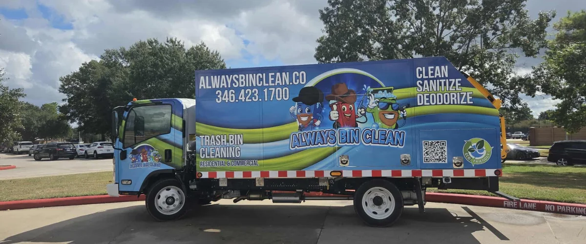 cleanup truck blue
