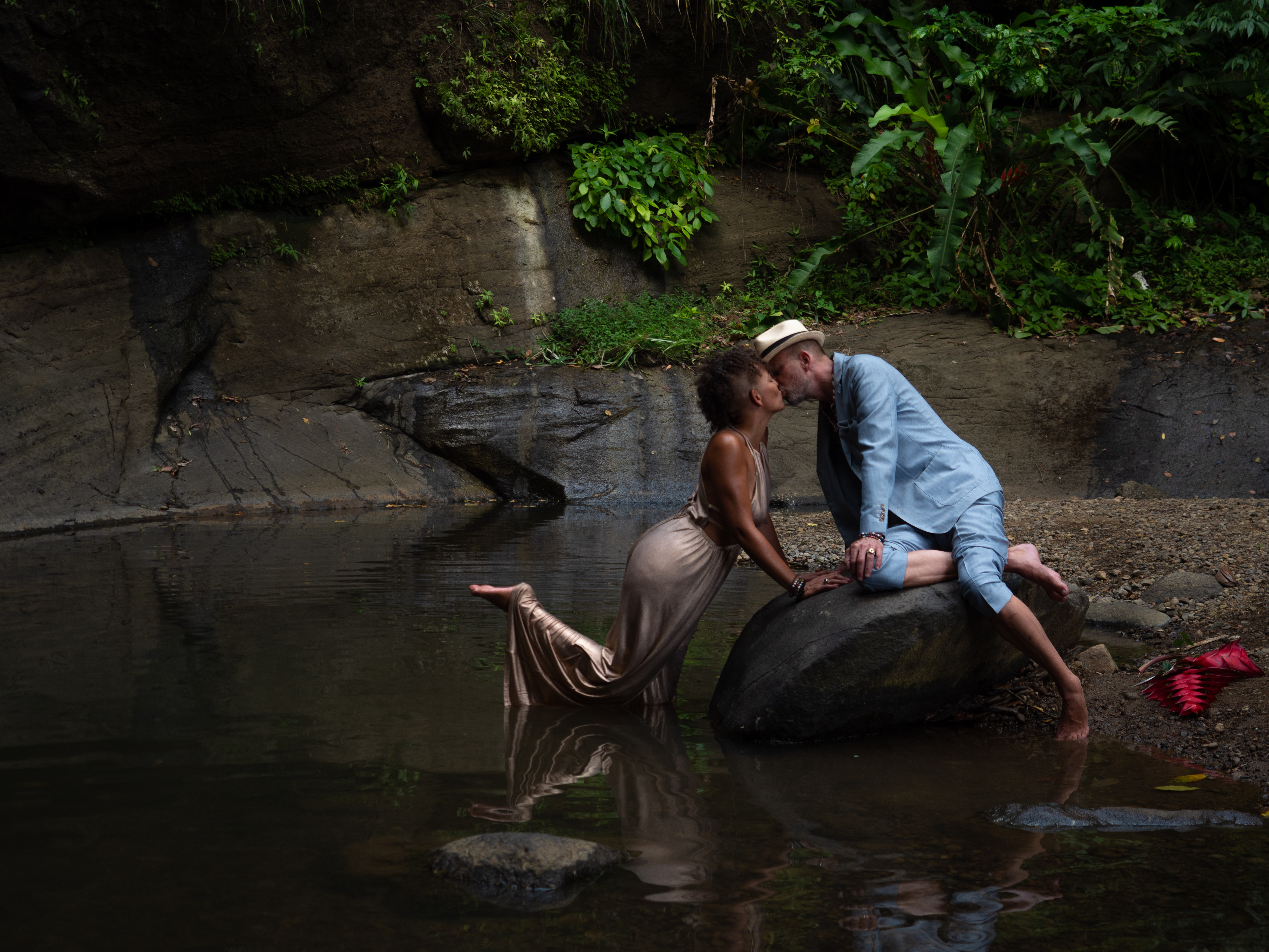 waterfall wedding kiss in saint lucia waterfall wedding kiss in saint lucia