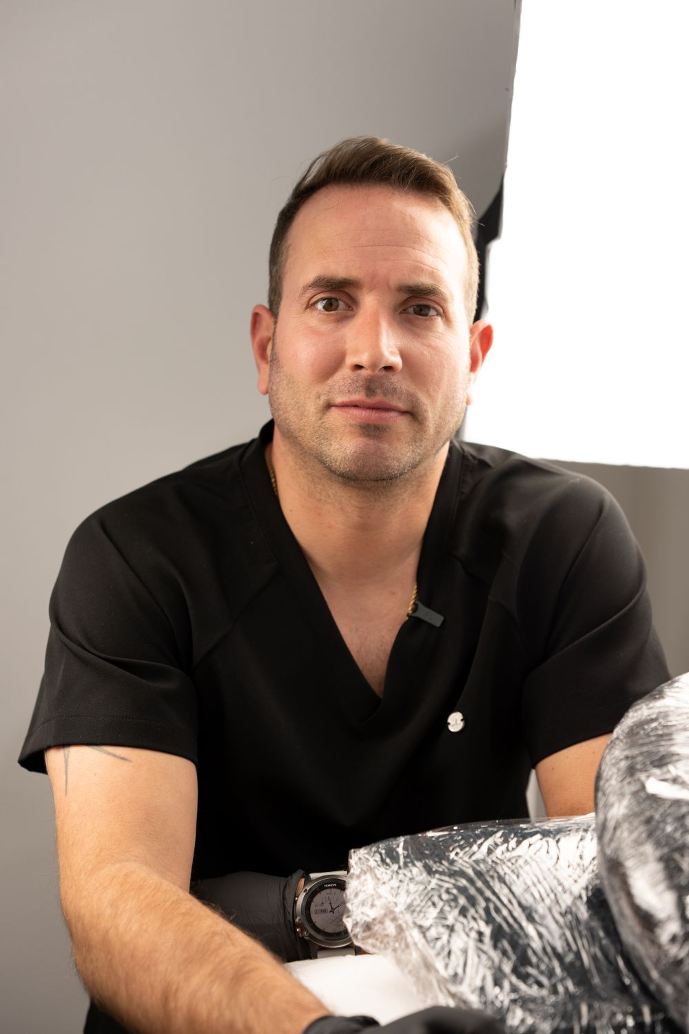 Miguel Novejarque – Especialista en Micropigmentación Capilar Valencia