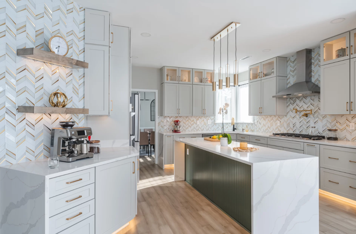 Elegant Kitchen and Bath kitchen project photo 4