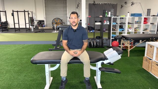 How To Tell If You Have A Disc Bulge (Disc Compression Signs)