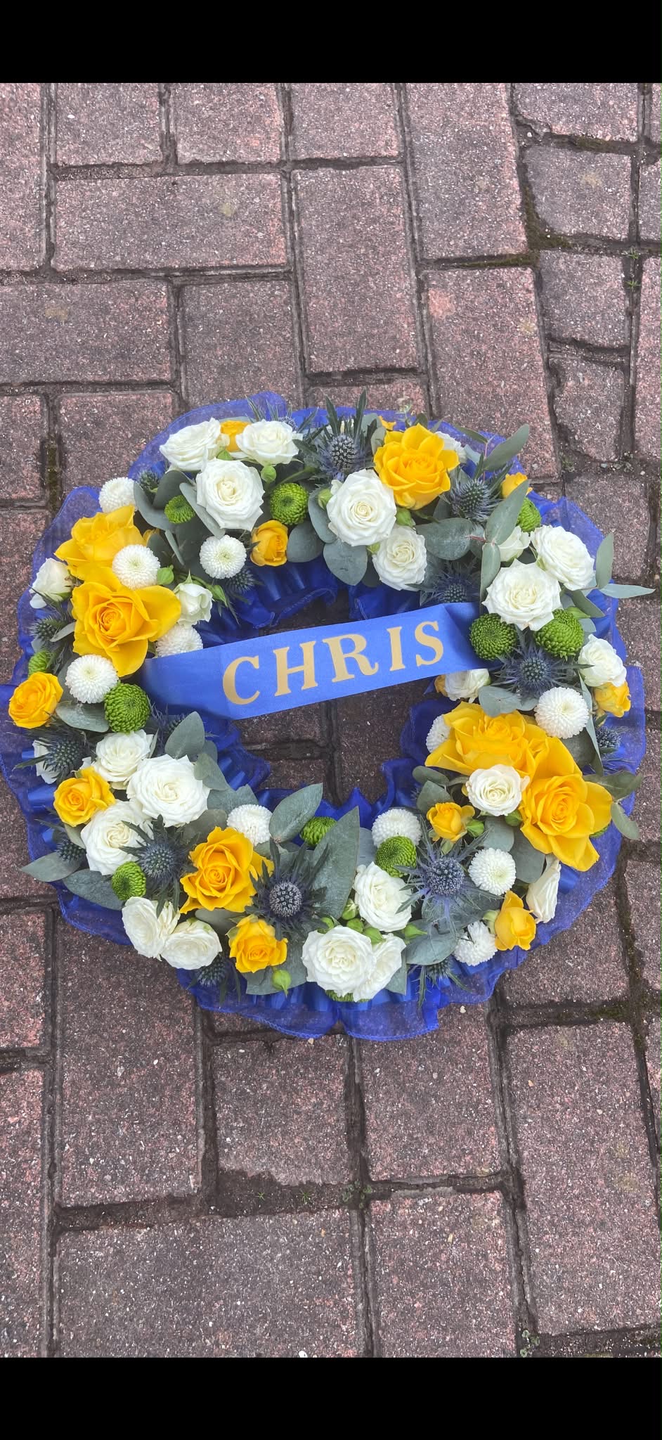 Floral arrangement 16