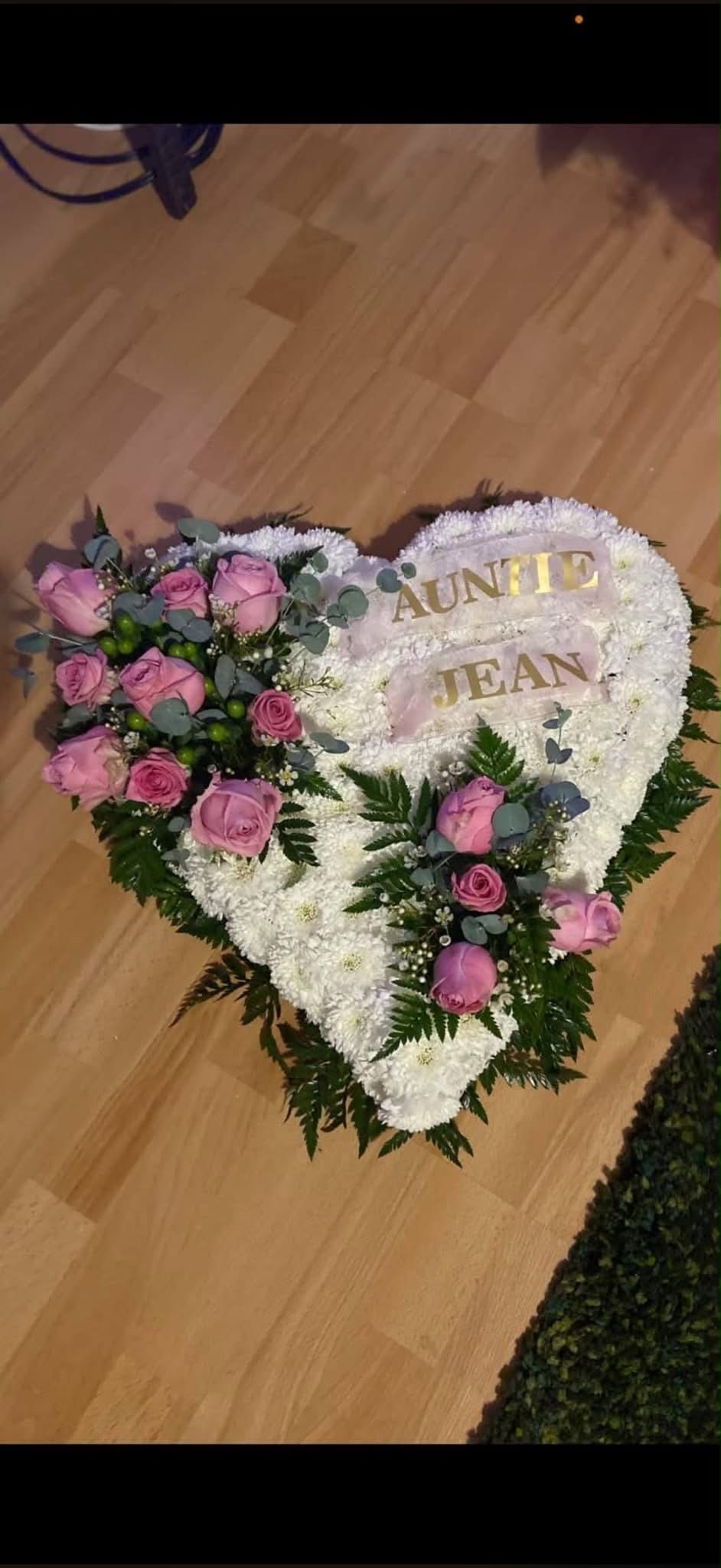 Floral arrangement 30