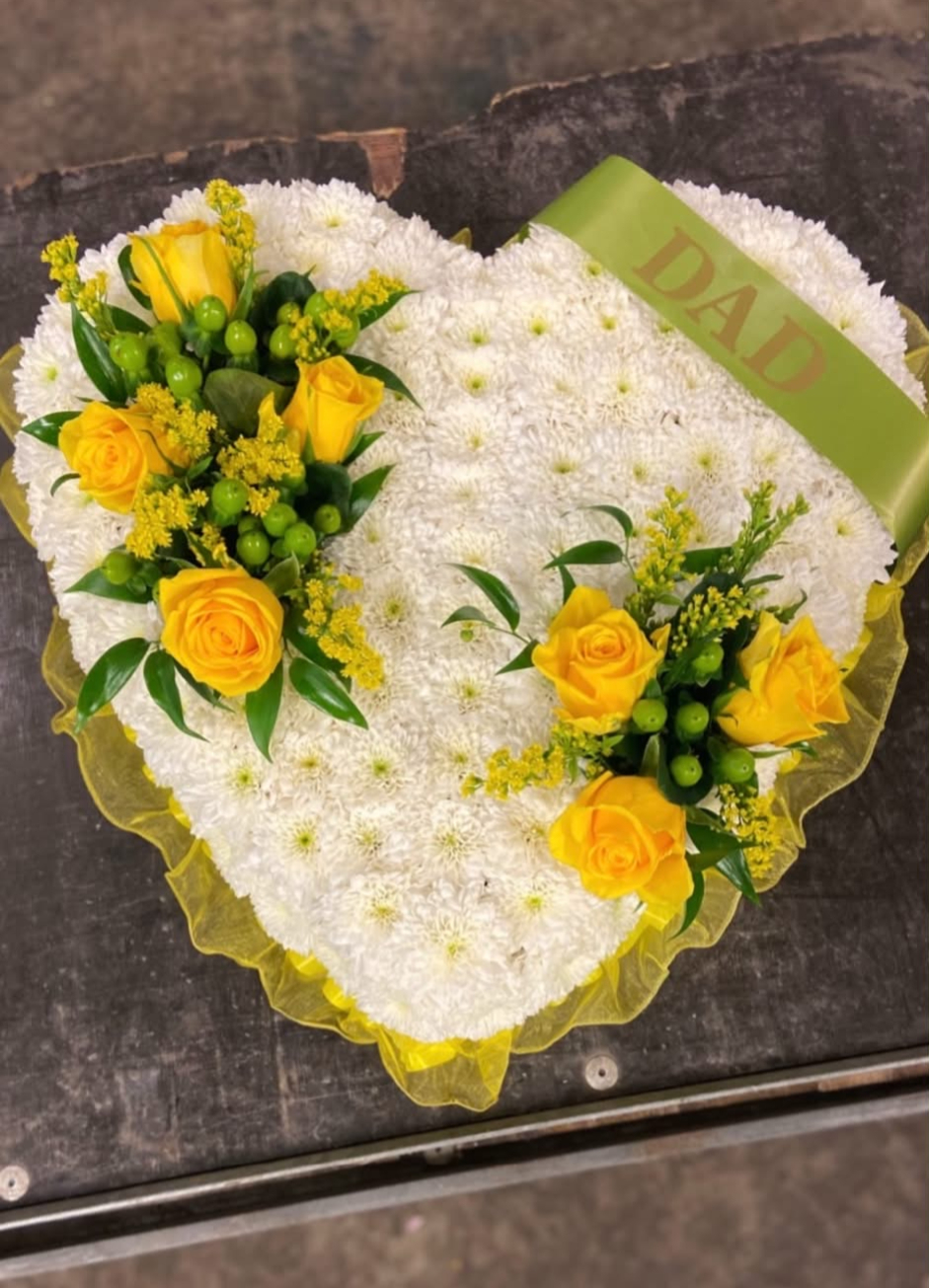 Floral arrangement 33